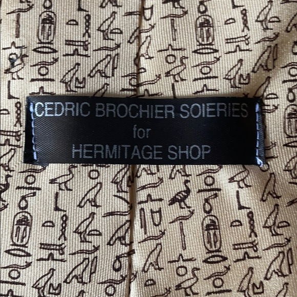 Tie - Picture 3 of 6